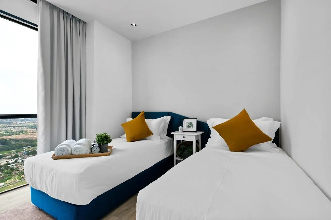 Lumi Tropicana Petaling Jaya Aparthotel