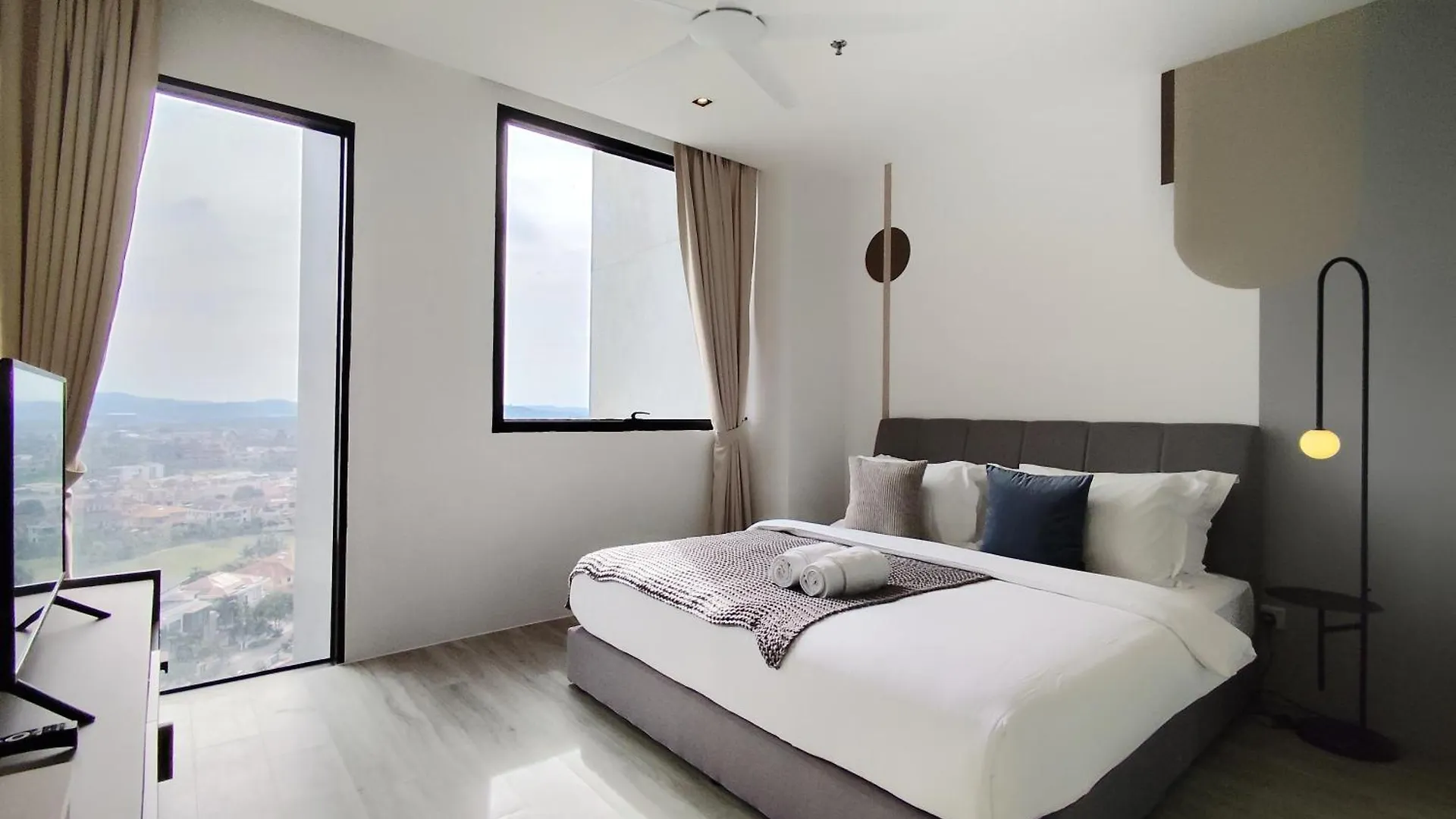 Lumi Tropicana Petaling Jaya Malaysia